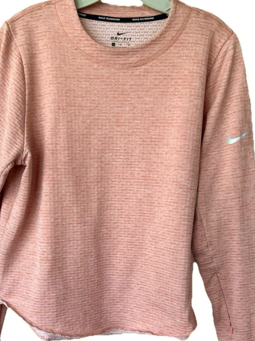 Nike Dri-FIT Therma Sphere Running Top Women M Coral Thumbholes Zip Pocket